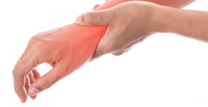 بررسی علائم روماتیسم مفصلی