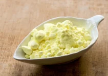 آیا میتوان از گوگرد برای از بین بردن جای آکنه و زخمها استفاده کرد؟ آیا میتوان از گوگرد برای از بین بردن جای آکنه و زخمها استفاده کرد؟